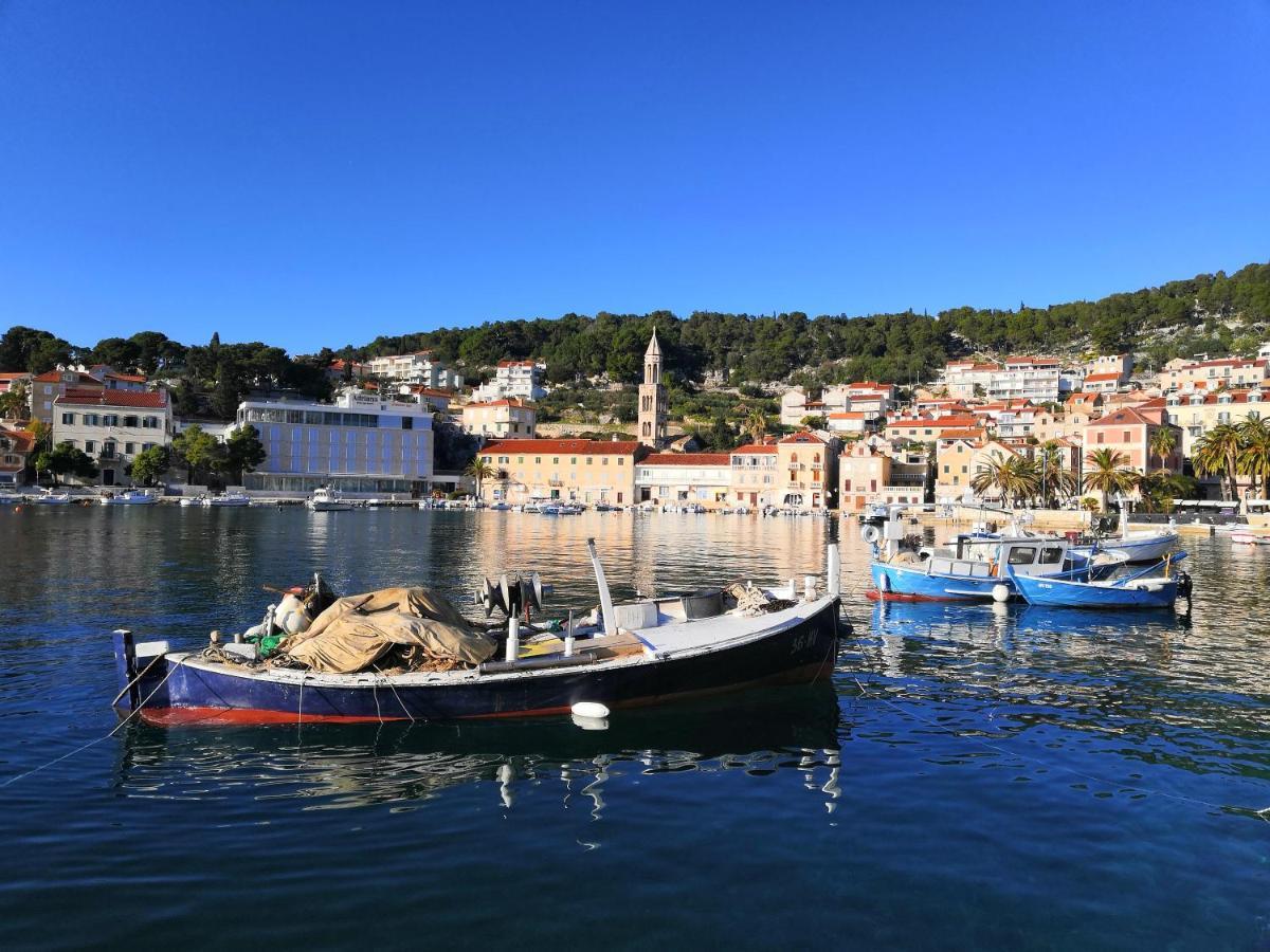 Hvar Out Apartment *